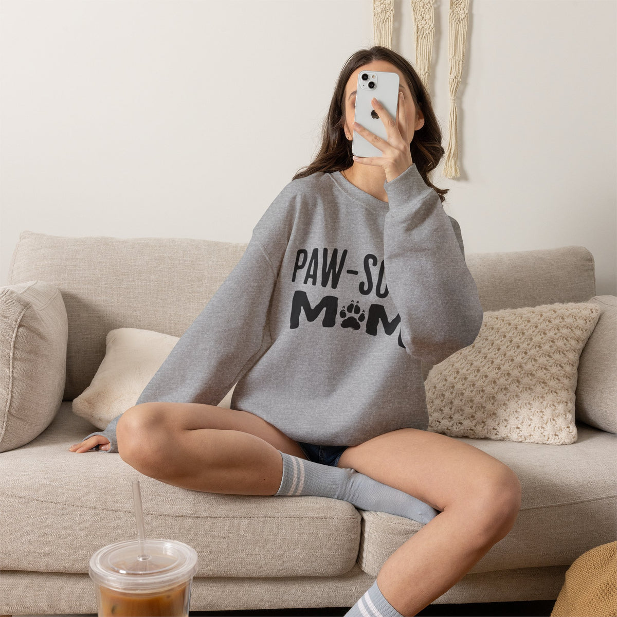 Paw-some Mom Sweatshirt – Cute Dog Paw Graphic Pullover Gift for Pet Moms